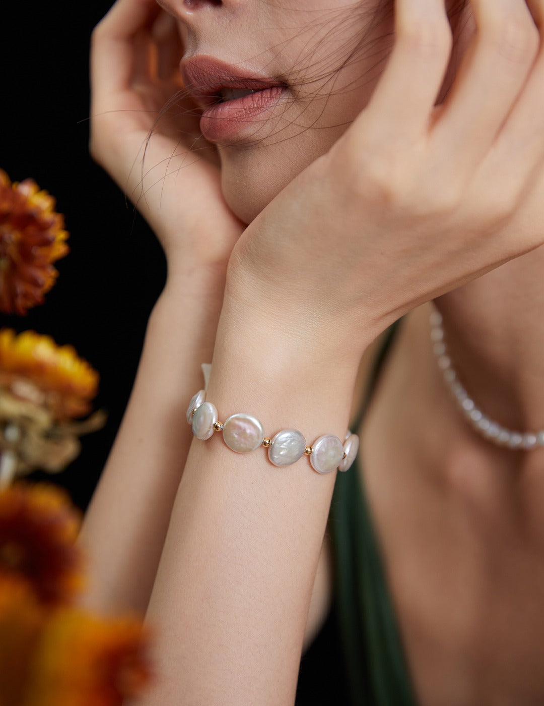 Pearl bracelet