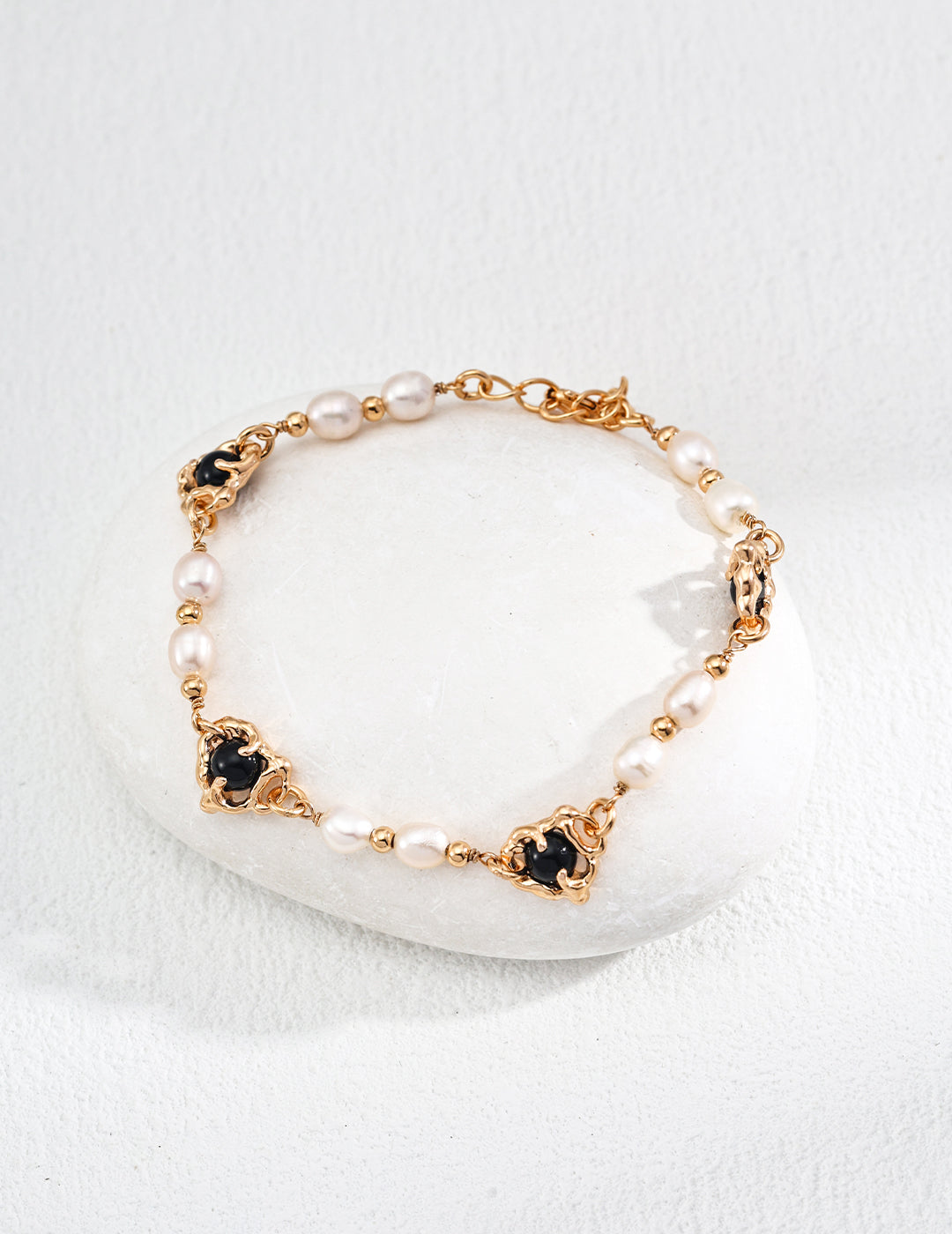 S925 Silver Vintage Natural Pearl Onyx Bracelet