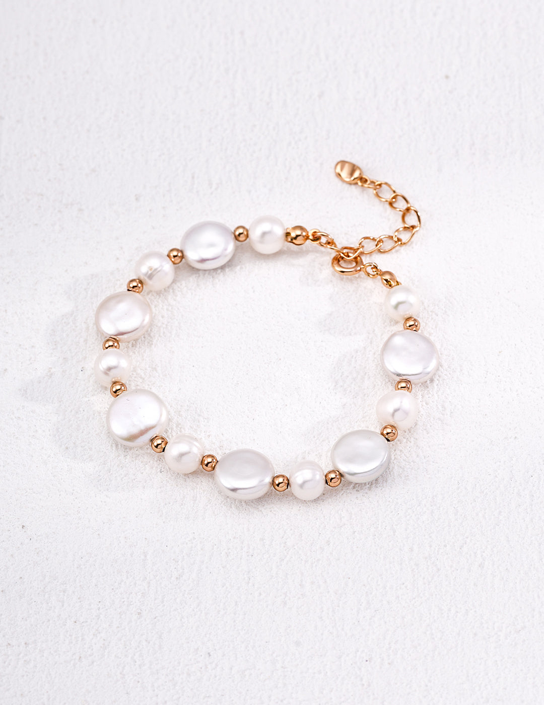 Pearl bracelet